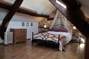 Master bedroom 1