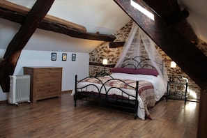 Master bedroom 1