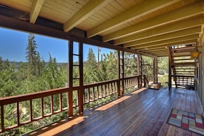 Lower Deck - Entrance to Home