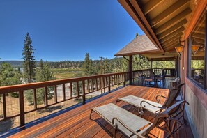 Deck for lounging