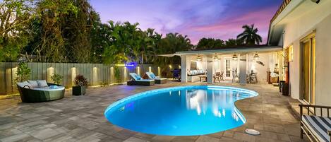 Pool (1)