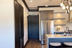 Hallway area to bedrooms.