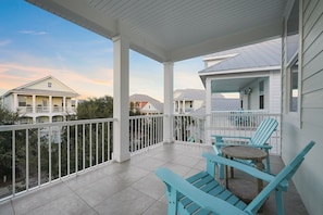 Better Together - Crystal Beach Vacation Rental House with Community Pool in Destin, FL - Bliss Beach Rentals