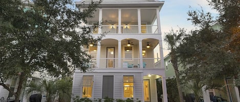 Better Together - Crystal Beach Vacation Rental House with Community Pool in Destin, FL - Bliss Beach Rentals