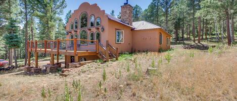 Angel Fire Vacation Rental | 3BR | 2.5BA | 3,200 Sq Ft | 4 Steps to Access