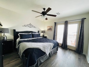 Main Bedroom (Cal. King & Balcony)