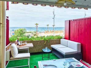 Furniture, Sea, Outdoor Furniture, Coast, Chair, Ocean, Beach, Outdoor Table, Restaurant, Resort