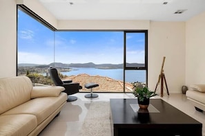 Up stairs Family room, Leather lounges and of course a View over Hobart city and docks.(3)