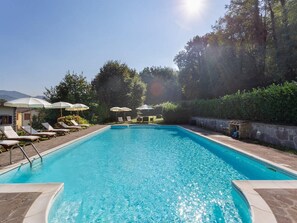Holiday Home Swimming Pool