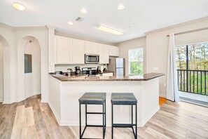 Kitchen with breakfast bar seating