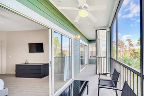 Private outdoor patio 
