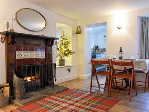 Living room/dining room | Sunnydene, Staithes