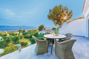 Villa Octante image