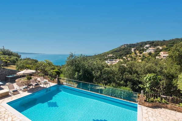 Villa Adonis image