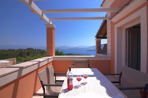 Villa Serpa image