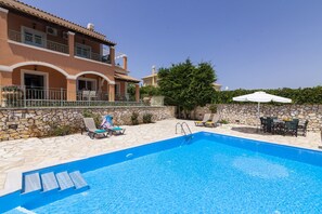 Villa Serpa image