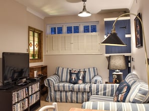 Dining room | Cobblers Cottage, Petworth, near Arundel