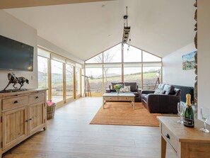 Living area | Tyr Ywen Cottage, Llantilio Pertholey