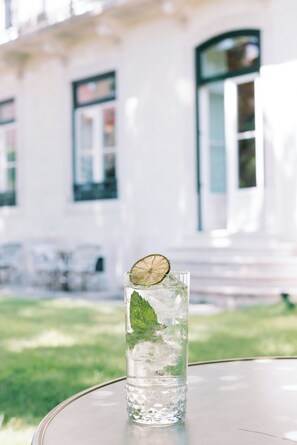 Alimentação e bebidas