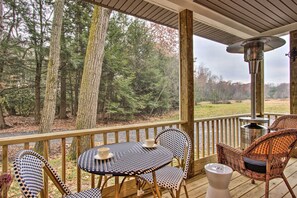 Screened Porch | Forest & River Views