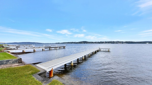 Waterfront property with amazing views and private jetty!
