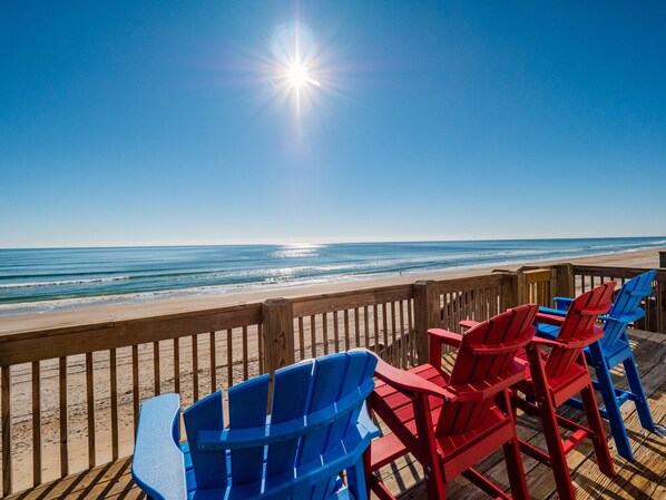 Deck Seating + Views