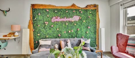 The live wall with neon lighting is often found on Insta! Tag @Bargerpv