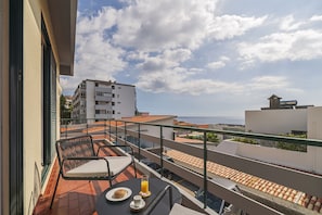 Balcon avec vue sur la mer
