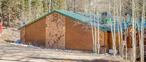 "Nature","Outdoors","Building","Shelter","Countryside"