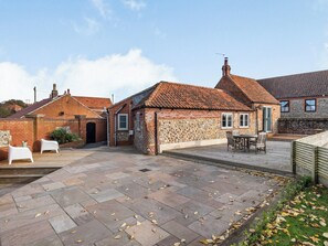 Exterior | River View, Gimingham