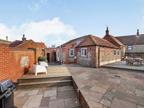 Patio | River View, Gimingham