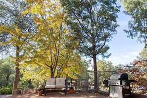 Get a great view of the Rim from the firepit seating, or enjoy an afternoon BBQ