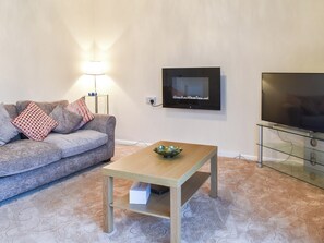 Living room | Sea Vista - Steyne Apartments, Bognor Regis