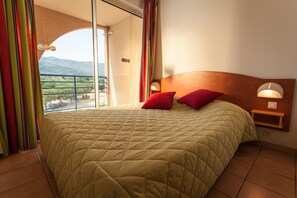 The master bedroom may feature a double bed or 2 single beds, please specify preferences upon booking.