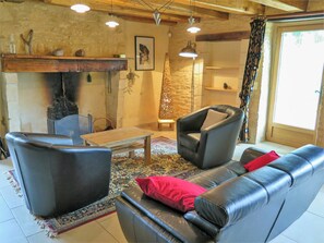 Propriété, Table, Bâtiment, Confort, Canapé, Éclairage, Design Intérieur, Sol, Sol, Maison