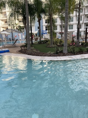 Putt Putt Hole in the Center of the 360 Degree Pool