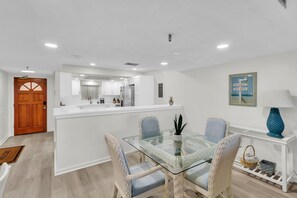 Dining Room, Dining Table, Furniture, Indoors, Table