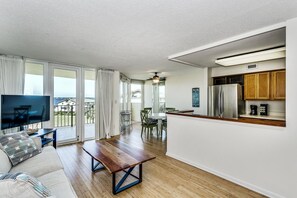 900 Fort Pickens Rd 932-large-009-009-900 Fort Pickens Rd Unit 9326-1500x1000-72dpi