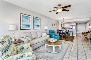 Emerald Isle 506 - Living Room