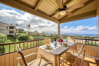 Ocean View Townhouse, Two Story, Central Air, Free Internet, & Washer & Dryer