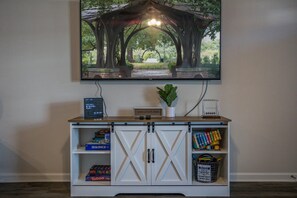 125+ Channels, Hulu, Games, Exercise Bands and Rollers, Mini Game System