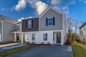 Front of Townhome