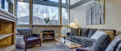 Living Room with Lots of Seating and Gas Fireplace