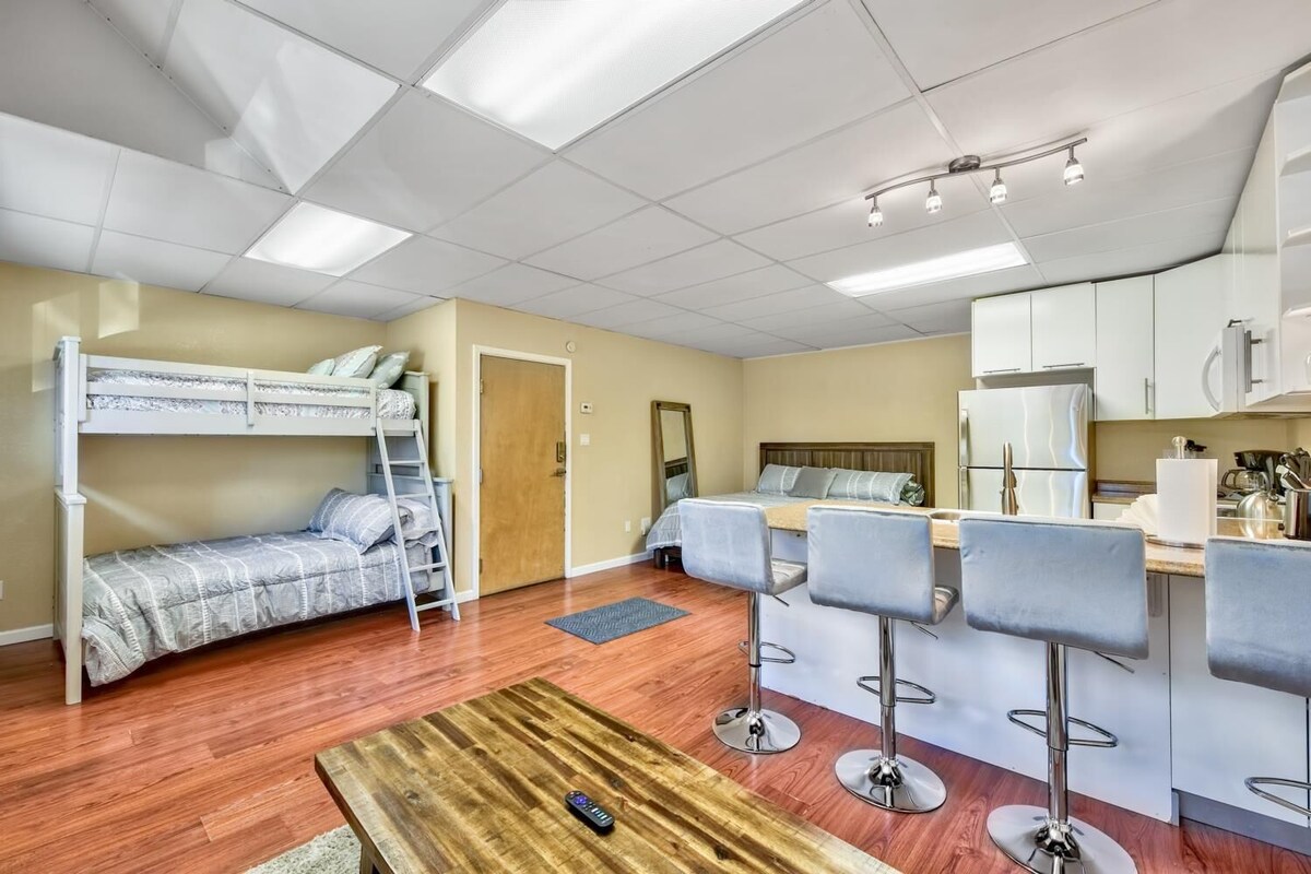 First level studio suite close to everything bike, ski, swim Zephyr Cove!