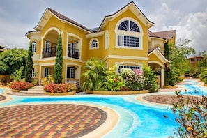 Welcome to Luxury Vacay