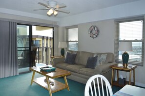 SEATIME 901N - LIVING-AREA