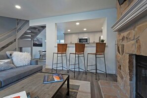 Breakfast bar seating with 3 stools