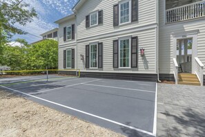 "The private pool was great, especially for the little children. The very nice “cherry on top” was our own private pickleball court!" - Gary, 2024