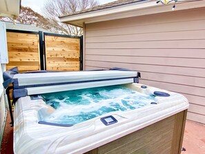 Hob tub perfect for rest and relaxation!