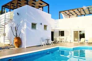 External view of the building. culture of tranquility
